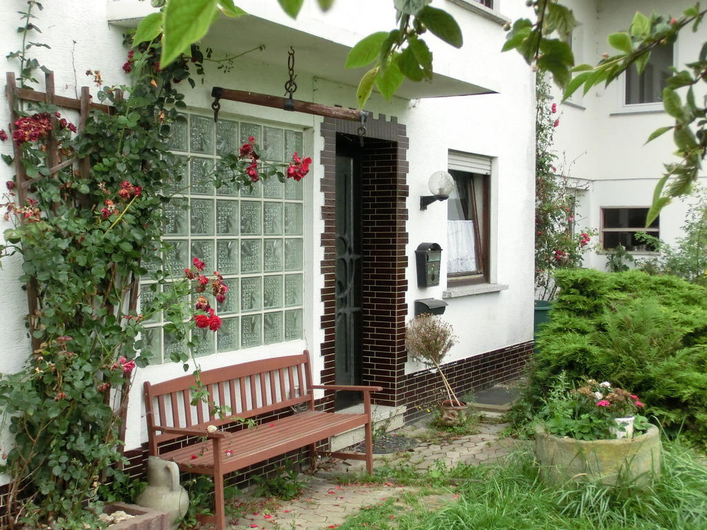 Lindenhof Hahn